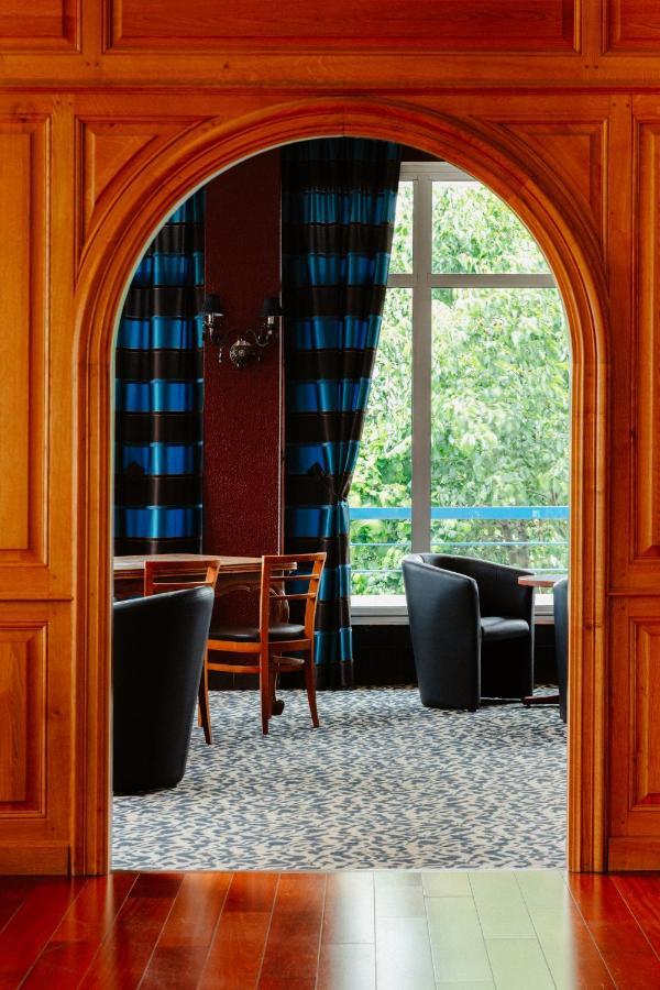 Mercure Nevers Pont De Loire Esterno foto