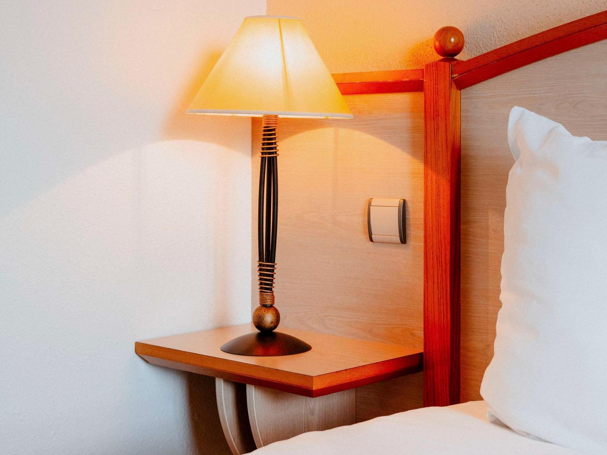 Mercure Nevers Pont De Loire Esterno foto