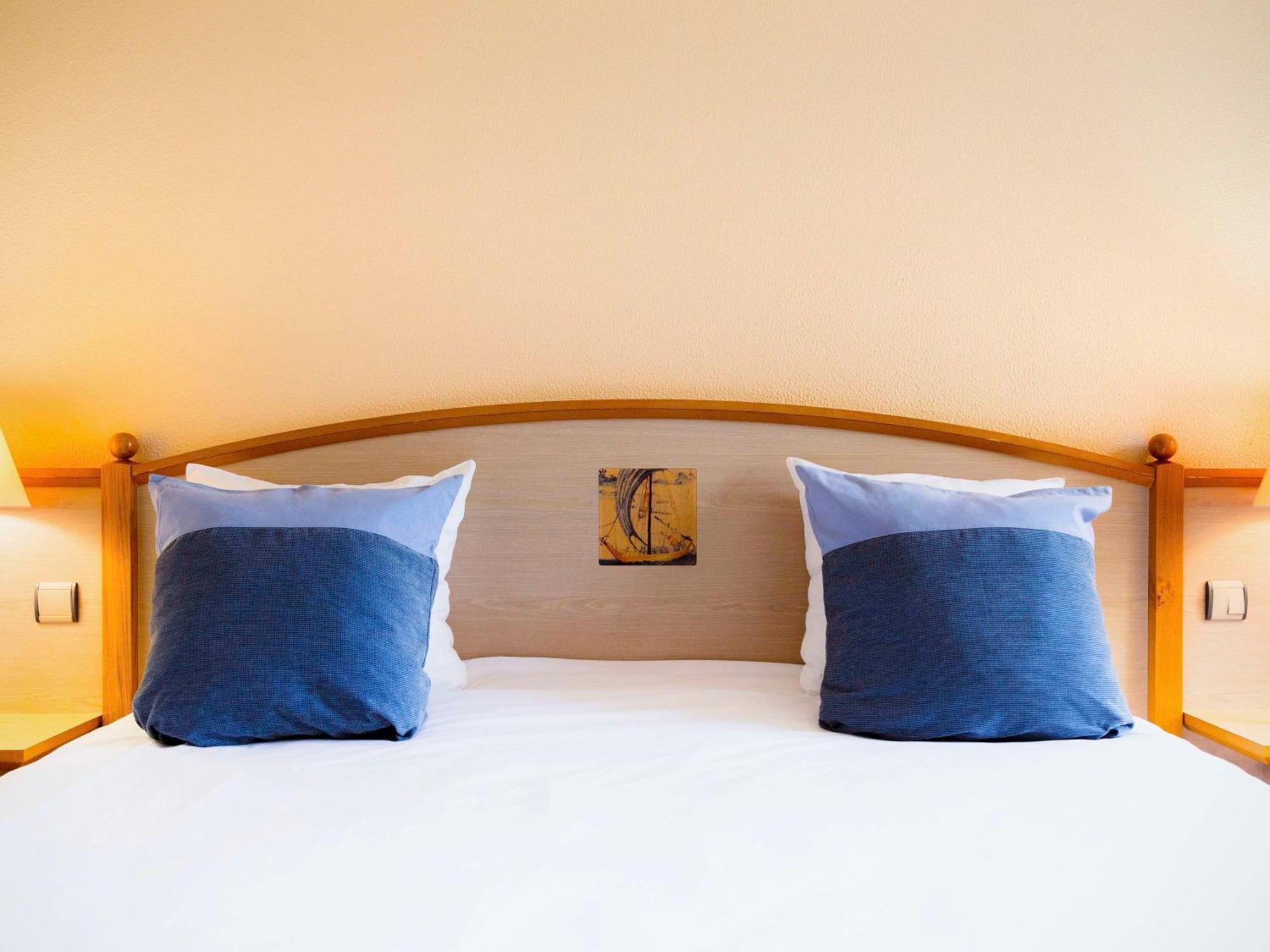 Mercure Nevers Pont De Loire Esterno foto