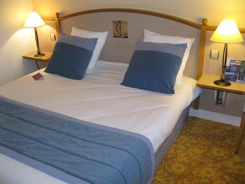 Mercure Nevers Pont De Loire Esterno foto